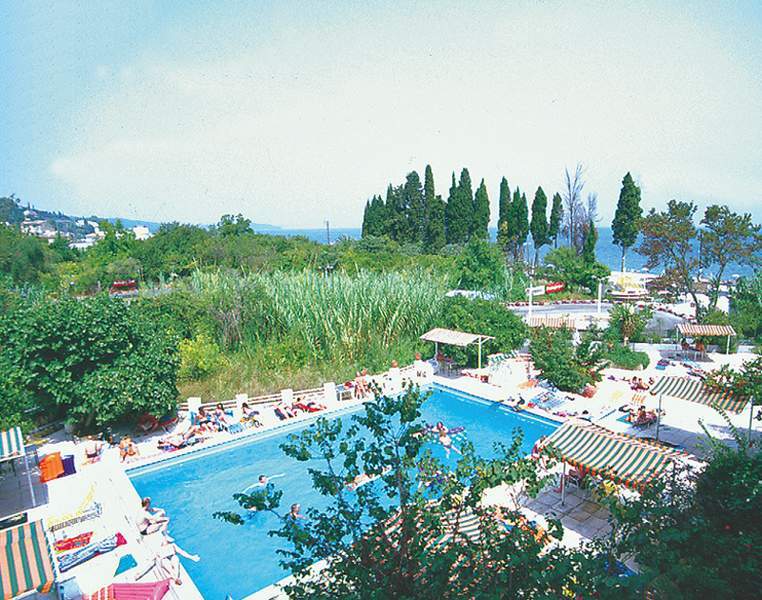 Potamaki Hotel 3*